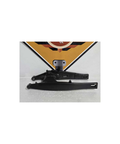 Bascula Honda CB 125R JC79 2020