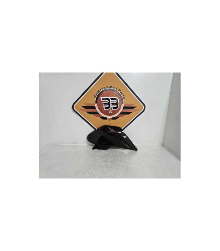 Carena Dreapta Rezervor Honda CB 125R JC79 2020