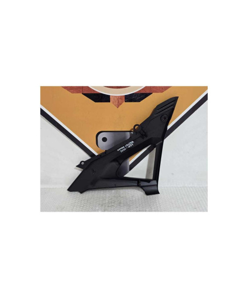 Carena Laterala Stanga Honda CB 125R JC79 2020
