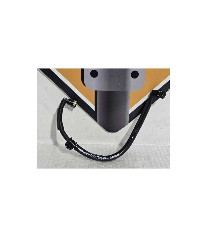 Conducta Benzina Honda CB 125R JC79 2020
